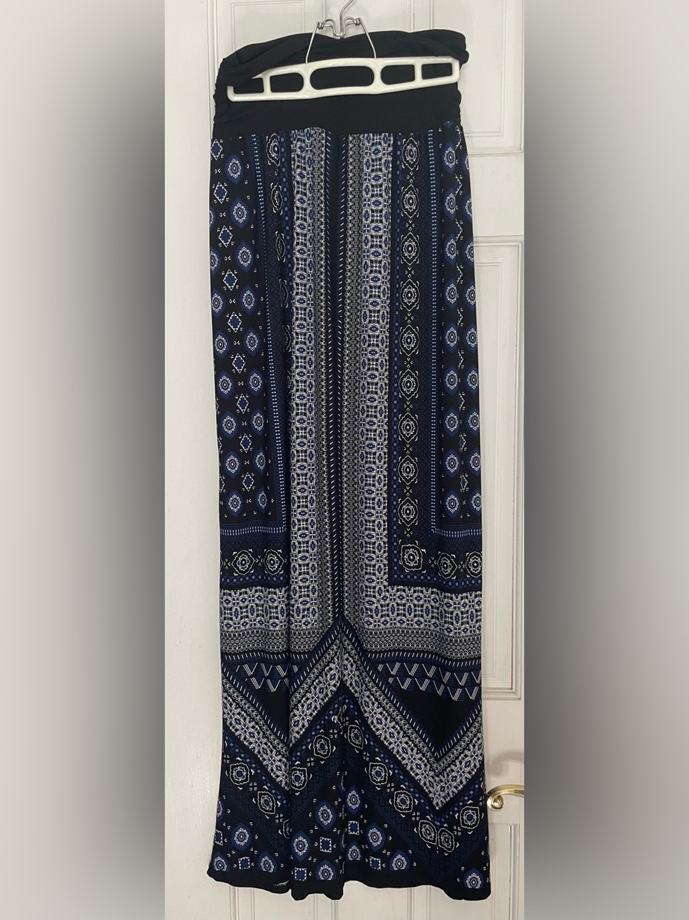 Apt. 9 Navy and White Patterned Maxi Skirt